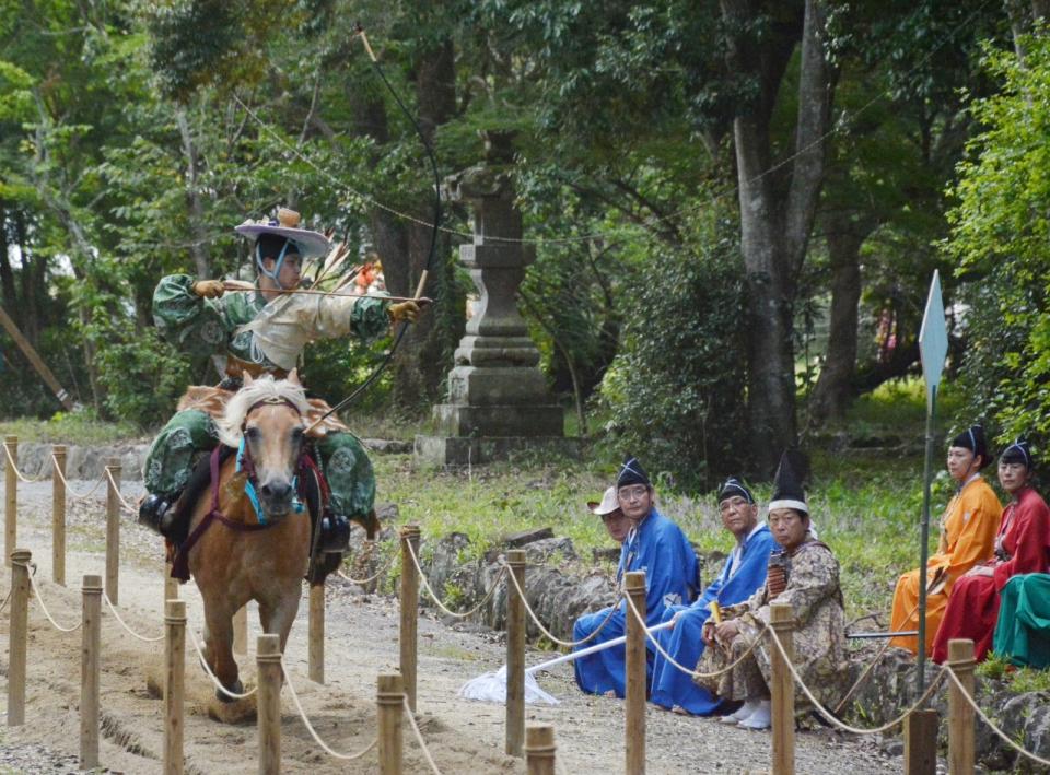 流鏑馬神事
